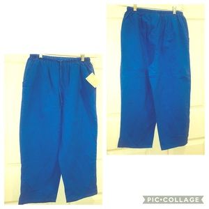 🆕 Bobbie Brooks Casual solid Blue Scrubs M 8/10